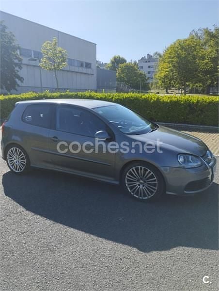 Usado VW Golf IV R 250 CV (183 kW) 2006 Gris / plata Berlina