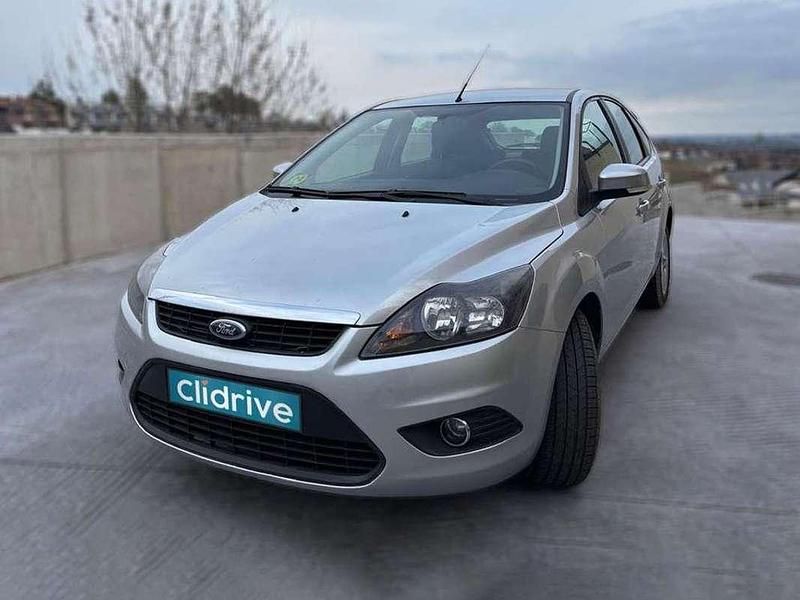 Usado Ford Focus Trend 136 CV (100 kW) 2009 Gris Utilitario