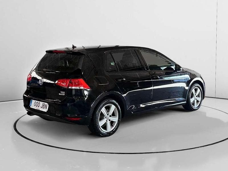 Usado VW Golf VII Advance 122 CV (89 kW) 2014 Negro Utilitario