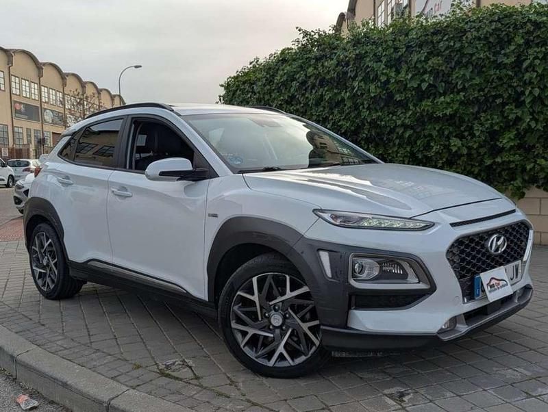 Usado Hyundai Kona Style 141 CV (103 kW) 2020 Blanco SUV