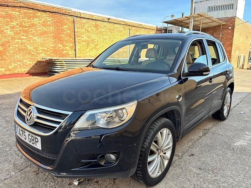Usado VW Tiguan Sport 140 HP (102 kW) 2008 Preto SUV