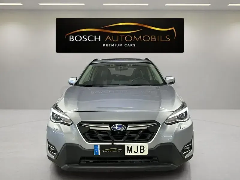 Usado Subaru XV 150 CV (110 kW) 2023 Gris / plata SUV