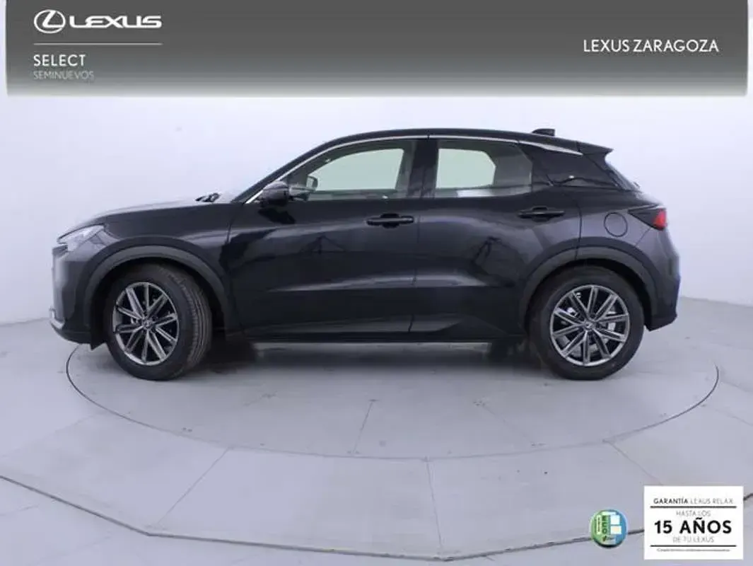 Nuevo Lexus LBX 136 CV (100 kW) 2026 Negro SUV