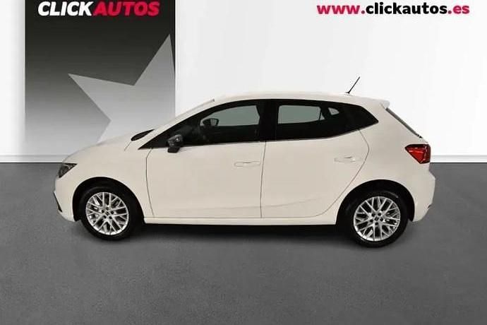 Usado Seat Ibiza XCELLENCE 115 CV (84 kW) 2025 Blanco Utilitario