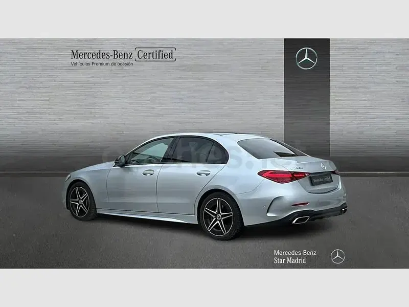 Usado Mercedes C220 197 CV (144 kW) 2025 Gris / plata Berlina