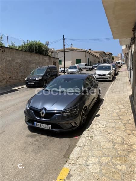 Gris / plata Usado 2016 Renault Mégane GT Line GT-Line Berlina | 12.600 € (Precio justo) - Imagen 1/4