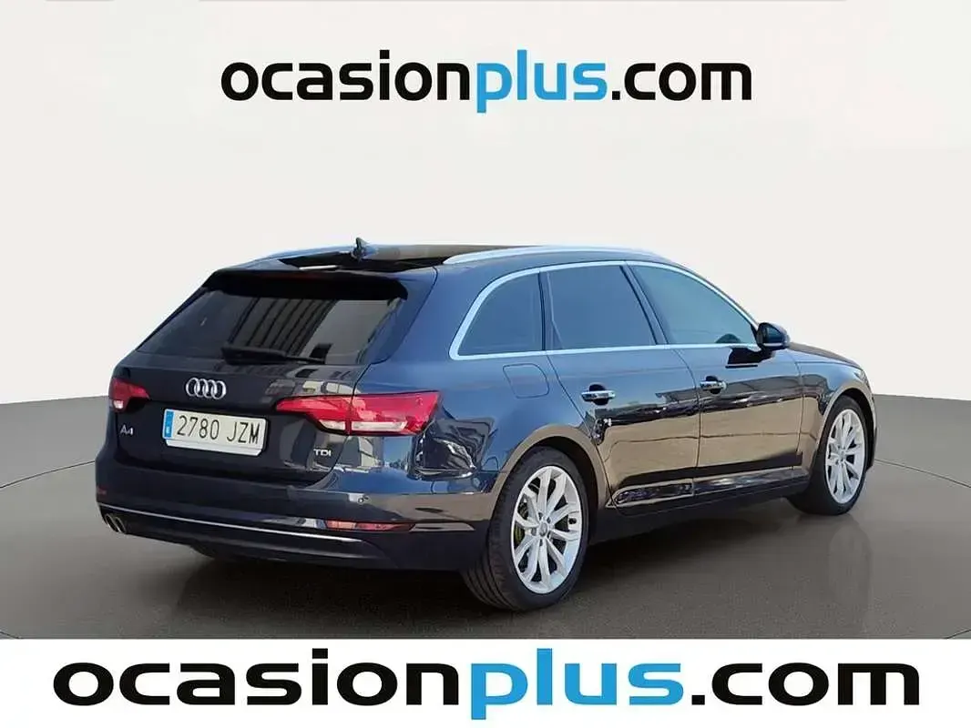 Usado Audi A4 Design 190 CV (139 kW) 2017 Azul Familiar