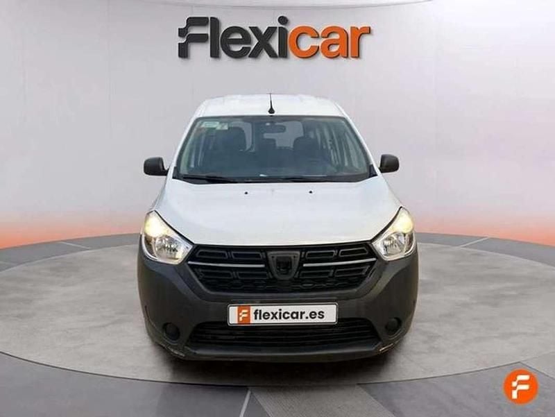 Usado Dacia Dokker Essentiel 95 CV (69 kW) 2021 Blanco Monovolumen