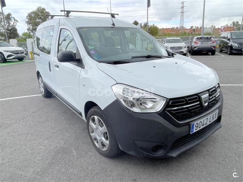 Usado Dacia Dokker Essentiel 102 CV (75 kW) 2019 Blanco Monovolumen