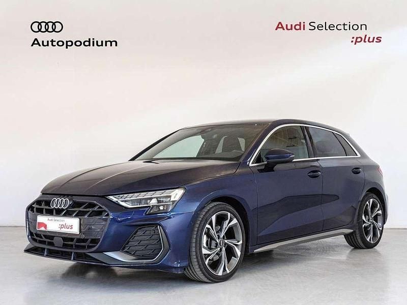Azul Usado 2024 Audi A3 Sportback S-Line Utilitario | 29.790 € (Precio justo) - Imagen 1/4