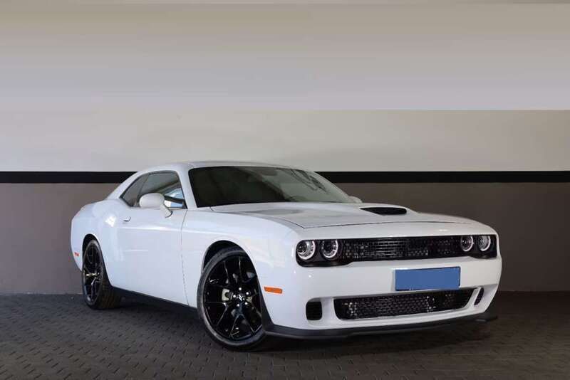 Blanco Usado 2022 Dodge Challenger SXT Coupe | 36.900 € - Imagen 1/4