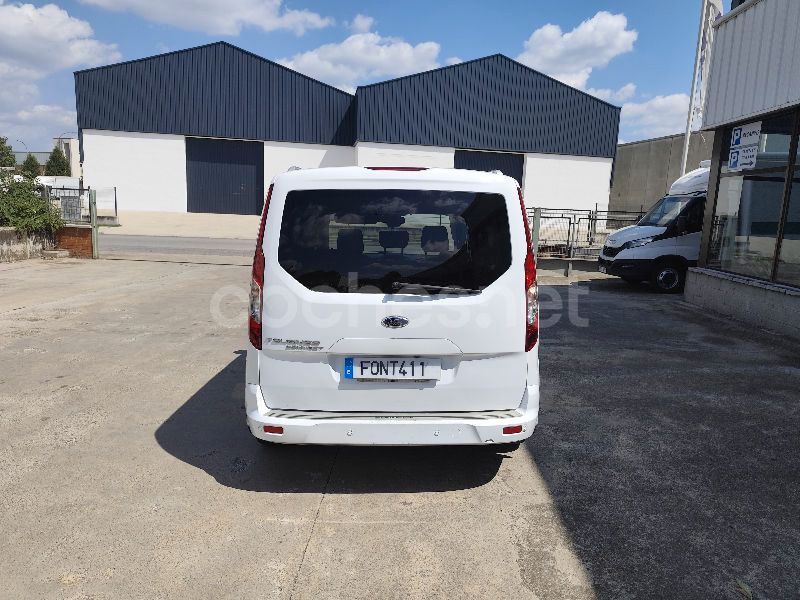 Usado Ford Tourneo Connect Titanium 115 CV (84 kW) 2015 Blanco Monovolumen