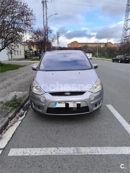 Usado Ford S-MAX Titanium 140 CV (102 kW) 2007 Gris / plata Monovolumen
