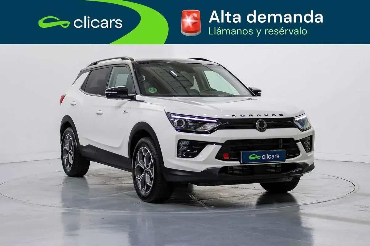 Usado SsangYong Korando Limited 148 CV (108 kW) 2025 Blanco SUV
