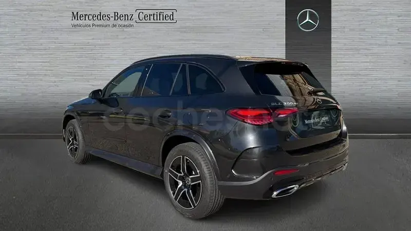 Usado Mercedes GLC300de 333 CV (244 kW) 2025 Gris / plata SUV