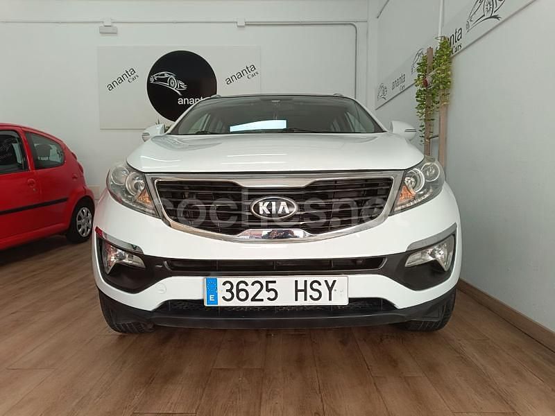 Blanco Usado 2013 Kia Sportage SUV | 9799 € (Buen precio) - Imagen 1/4