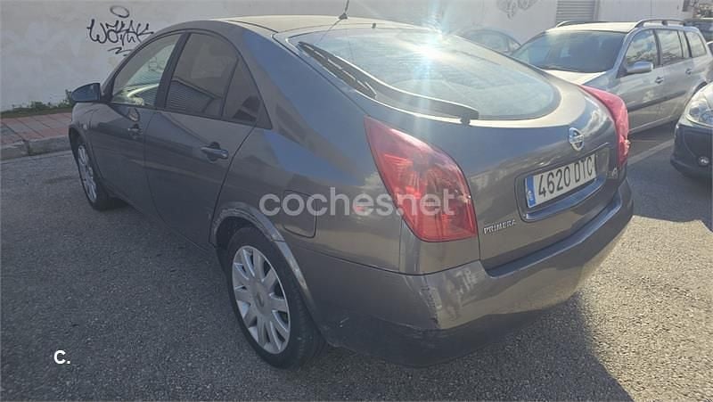 Usado Nissan Primera Tekna 140 CV (102 kW) 2005 Beige Berlina