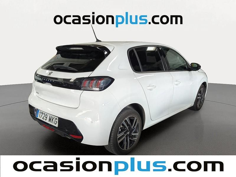 Usado Peugeot 208 Allure 102 CV (75 kW) 2023 Blanco Utilitario