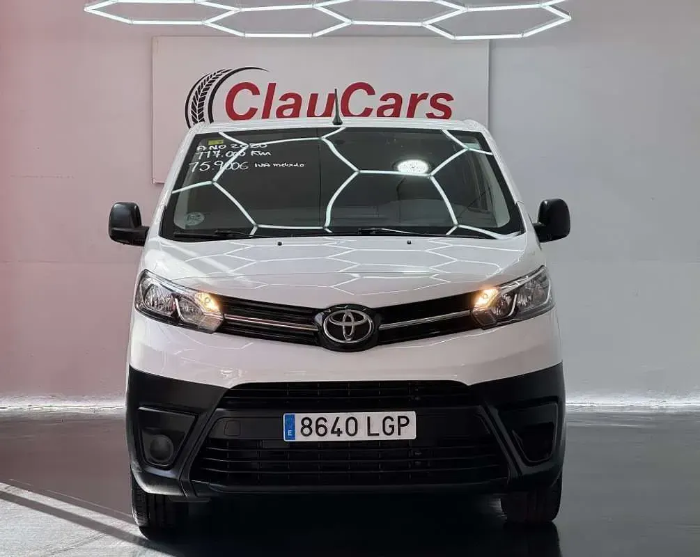 Usado Toyota Proace Business Edition 120 CV (88 kW) 2020 Blanco Monovolumen