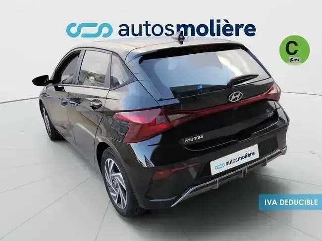 Begagnad Hyundai i20 100 HK (73 kW) 2024 Svart Halvkombi