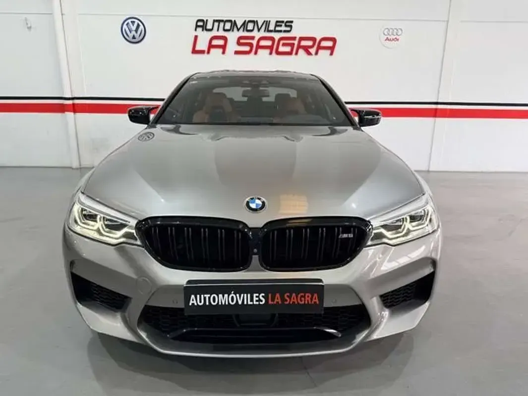 Usado BMW M5 M Sport 601 CV (442 kW) 2018 Gris Berlina