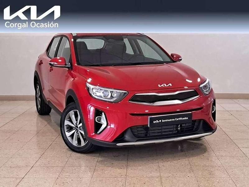 Rojo Usado 2024 Kia Stonic SUV | 17.950 € (Un poco caro) - Imagen 1/4