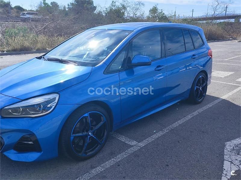 Usado BMW 218 150 CV (110 kW) 2019 Azul Familiar