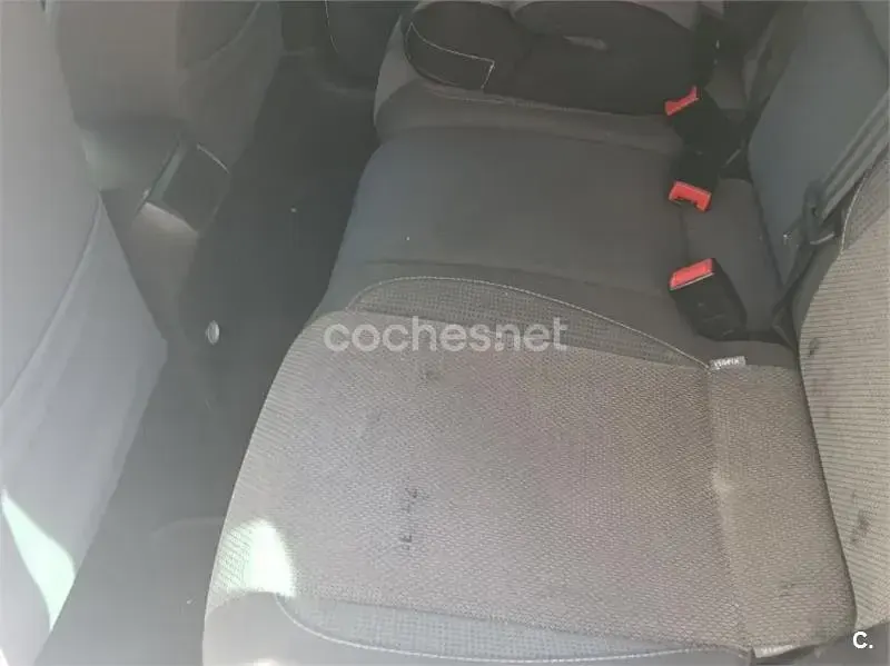 Usado Seat Altea Style 125 CV (91 kW) 2010 Blanco Monovolumen