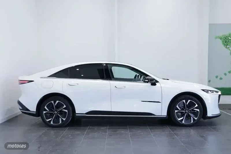 Usado Mazda 6e Takumi-Line 179 kW (244 CV) 2026 Blanco Berlina