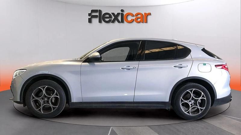 Usado Alfa Romeo Stelvio Sprint 203 CV (149 kW) 2022 Gris SUV