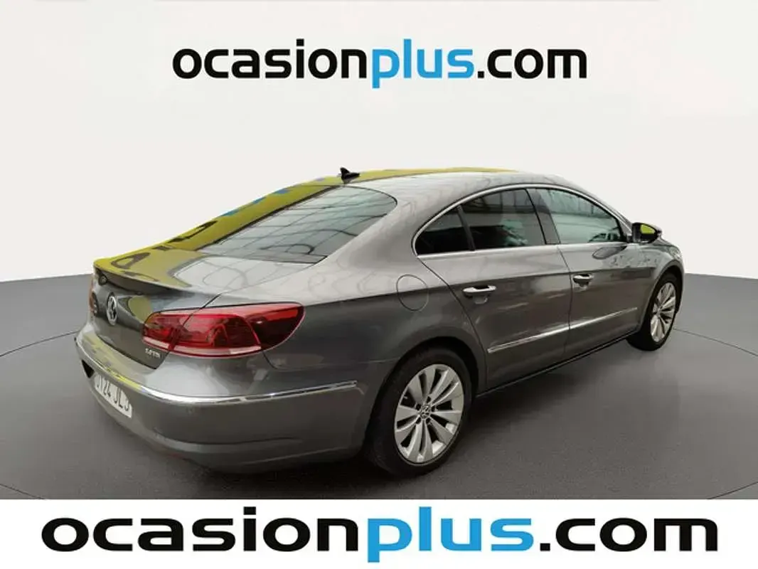 Usado VW CC 150 CV (110 kW) 2016 Gris Berlina
