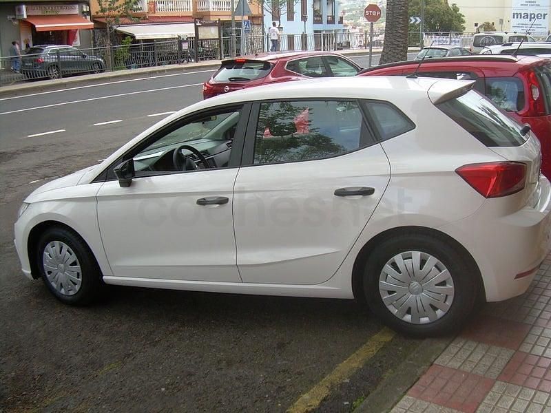 Käytetty Seat Ibiza Reference 95 HP (69 kW) 2019 Valkoinen Viistoperä