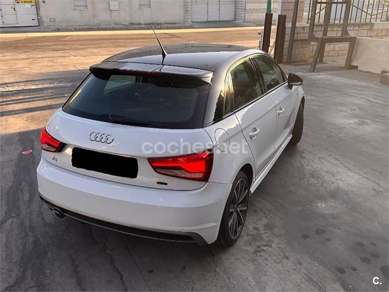 Usado Audi A1 Sportback Design 90 CV (66 kW) 2015 Blanco Utilitario