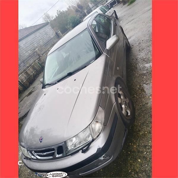 Usado Saab 9-5 Linear 150 CV (110 kW) 2001 Gris / plata Berlina