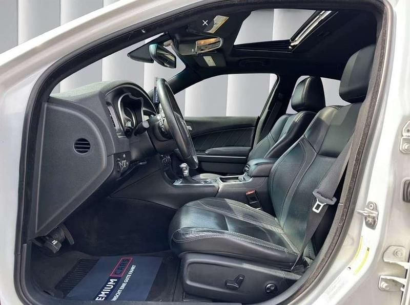 Usado Dodge Charger 295 CV (216 kW) 2016 Blanco Berlina