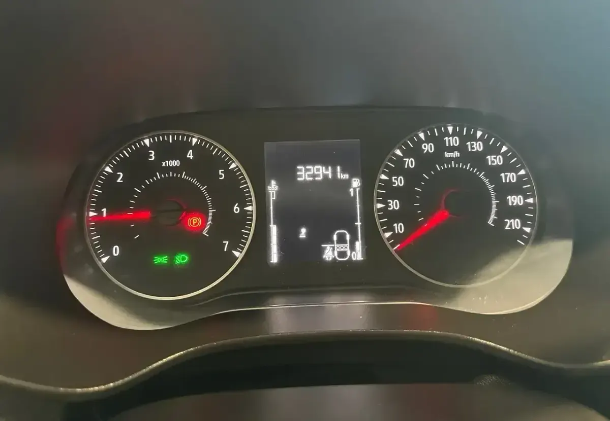 Usado Dacia Sandero Essentiel 91 CV (66 kW) 2023 Otro Berlina