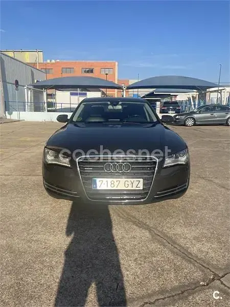 Usado Audi A8 372 CV (273 kW) 2010 Marrón Berlina