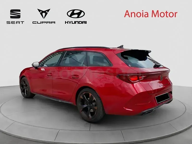 Usado Cupra Leon 190 CV (139 kW) 2023 Blanco Familiar