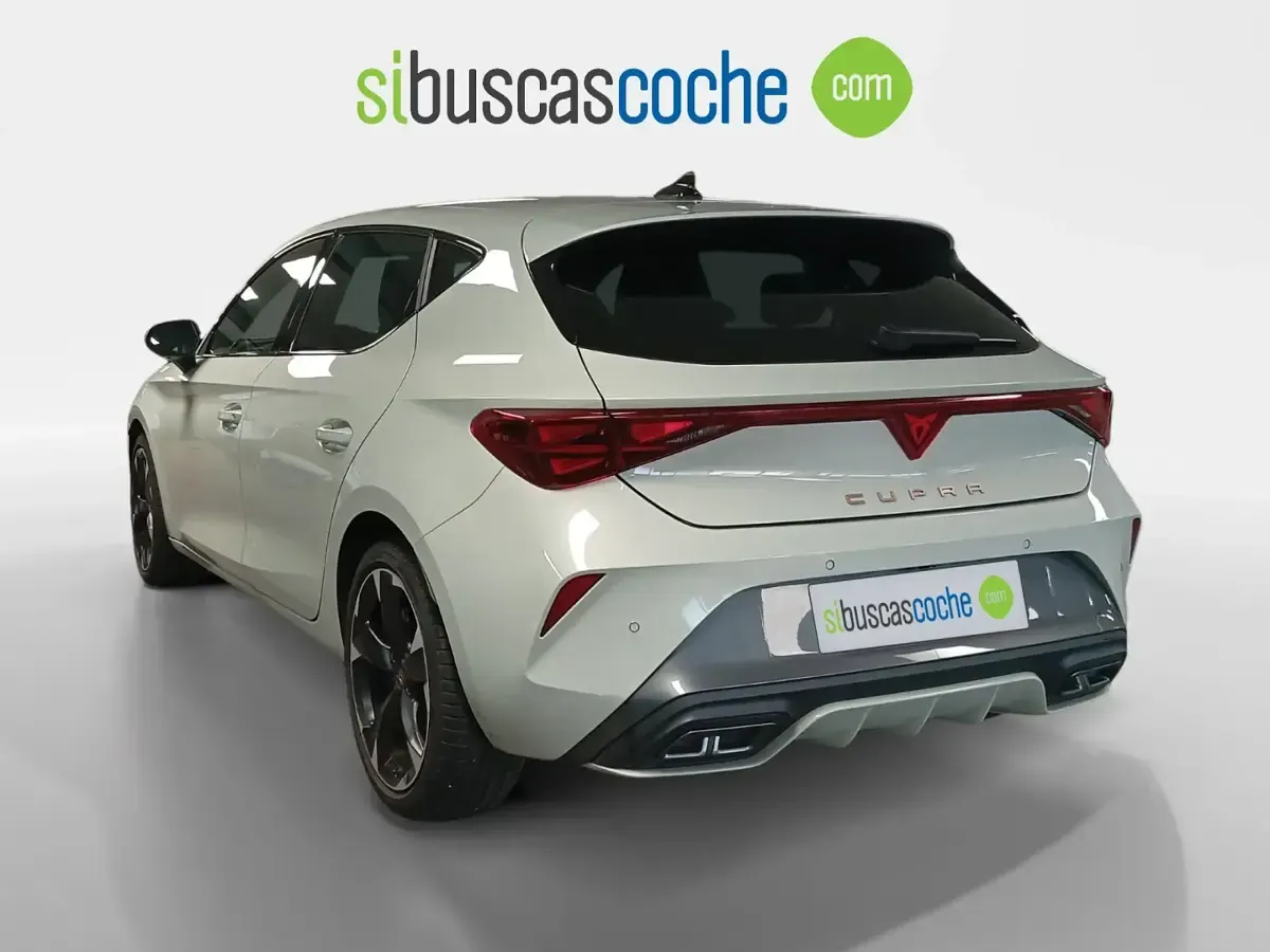 Używany Cupra Leon 150 KM (110 kW) 2024 Beżowy