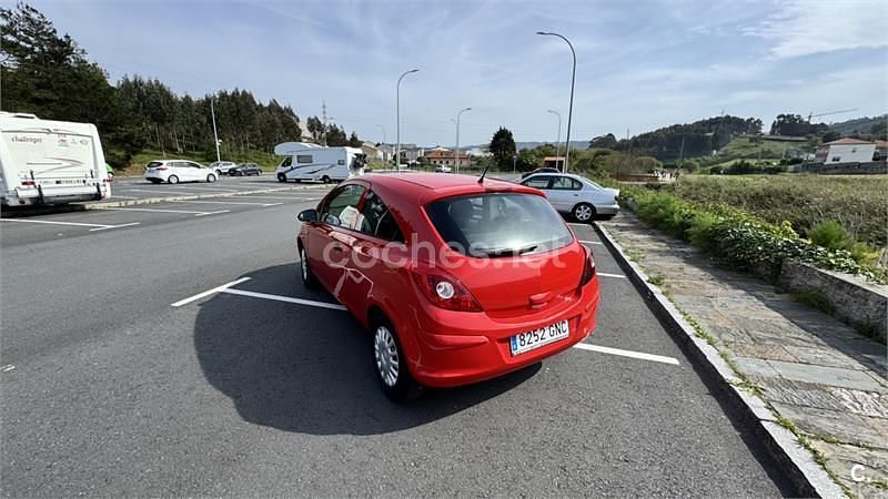 Usado Opel Corsa Sport 80 CV (58 kW) 2008 Rojo Utilitario