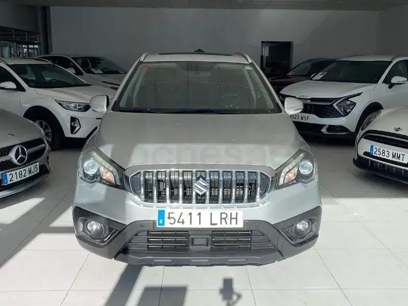 Usado Suzuki SX4 S-Cross GLX 129 CV (94 kW) 2021 Gris / plata SUV