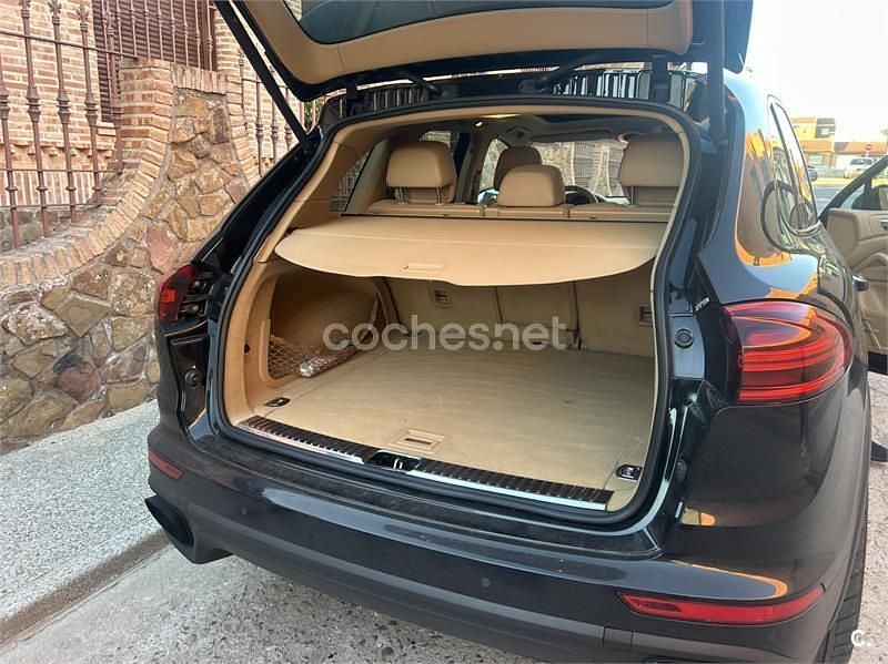 Occasion Porsche Cayenne Platinum Edition 262 PK (192 kW) 2016 Zwart SUV