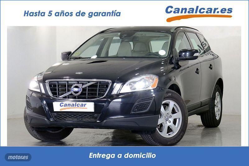 Usado Volvo XC60 Kinetic 136 CV (100 kW) 2013 Negro SUV