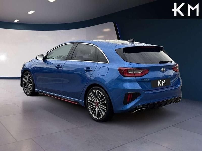 Usado Kia Ceed GT 204 CV (150 kW) 2021 Azul Utilitario