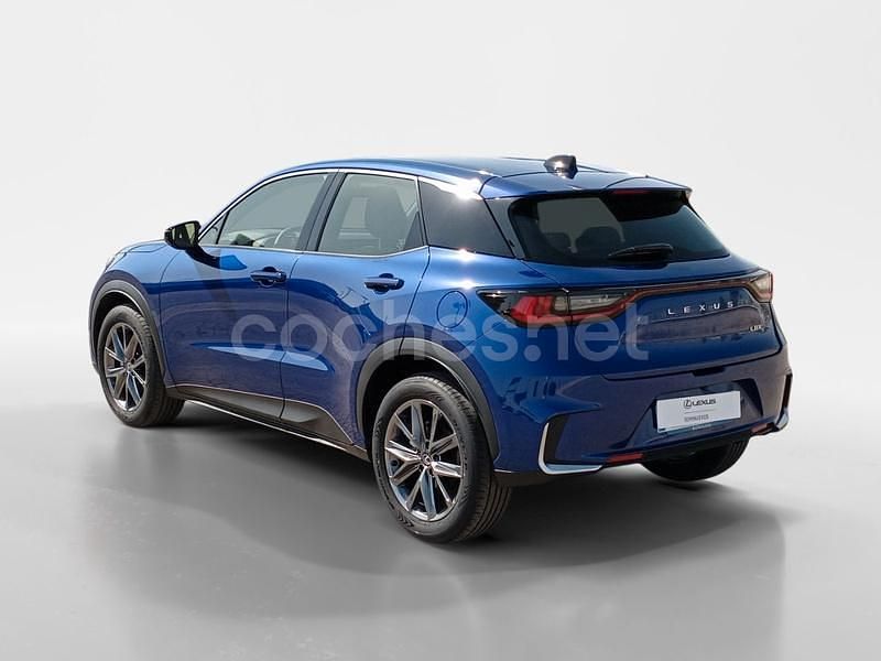 Usado Lexus LBX 136 CV (100 kW) 2024 Azul SUV