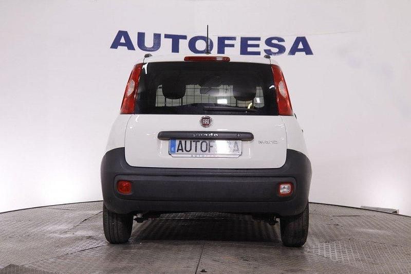 Usado Fiat Panda 70 CV (51 kW) 2021 Blanco Utilitario