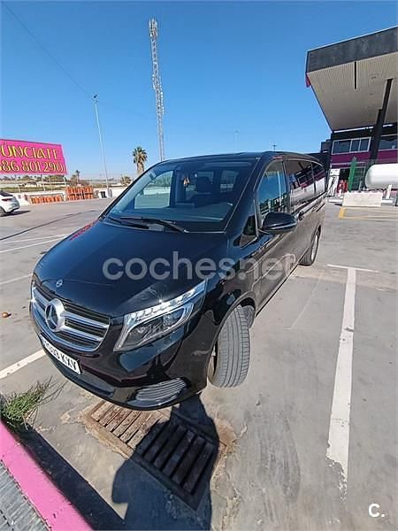 Usado Mercedes V220 Exclusive 163 CV (119 kW) 2019 Negro Monovolumen