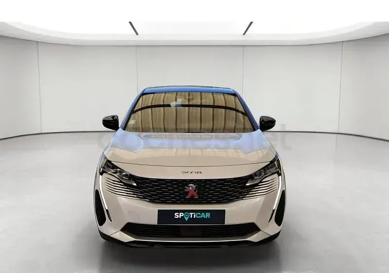 Usado Peugeot 3008 Allure 225 CV (165 kW) 2022 Blanco SUV