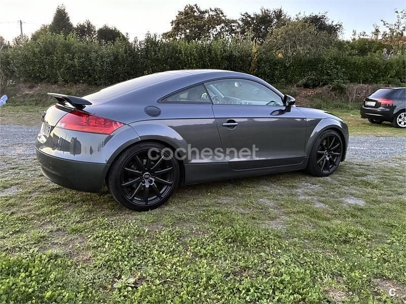 Gris / plata Usado 2007 Audi TT Coupe | 9900 € (Precio justo) - Imagen 1/4