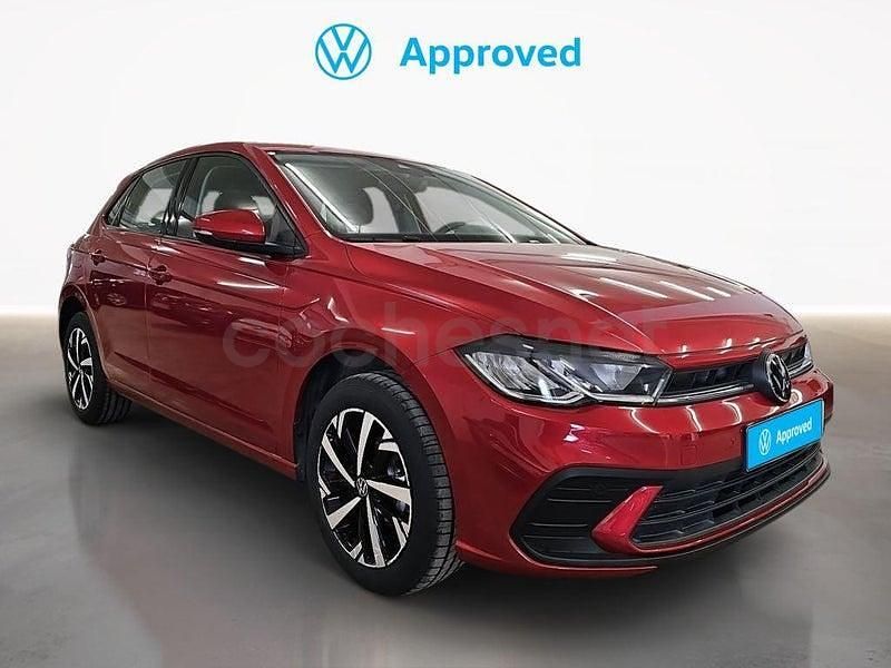Usado VW Polo Life 95 CV (69 kW) 2021 Rojo Utilitario